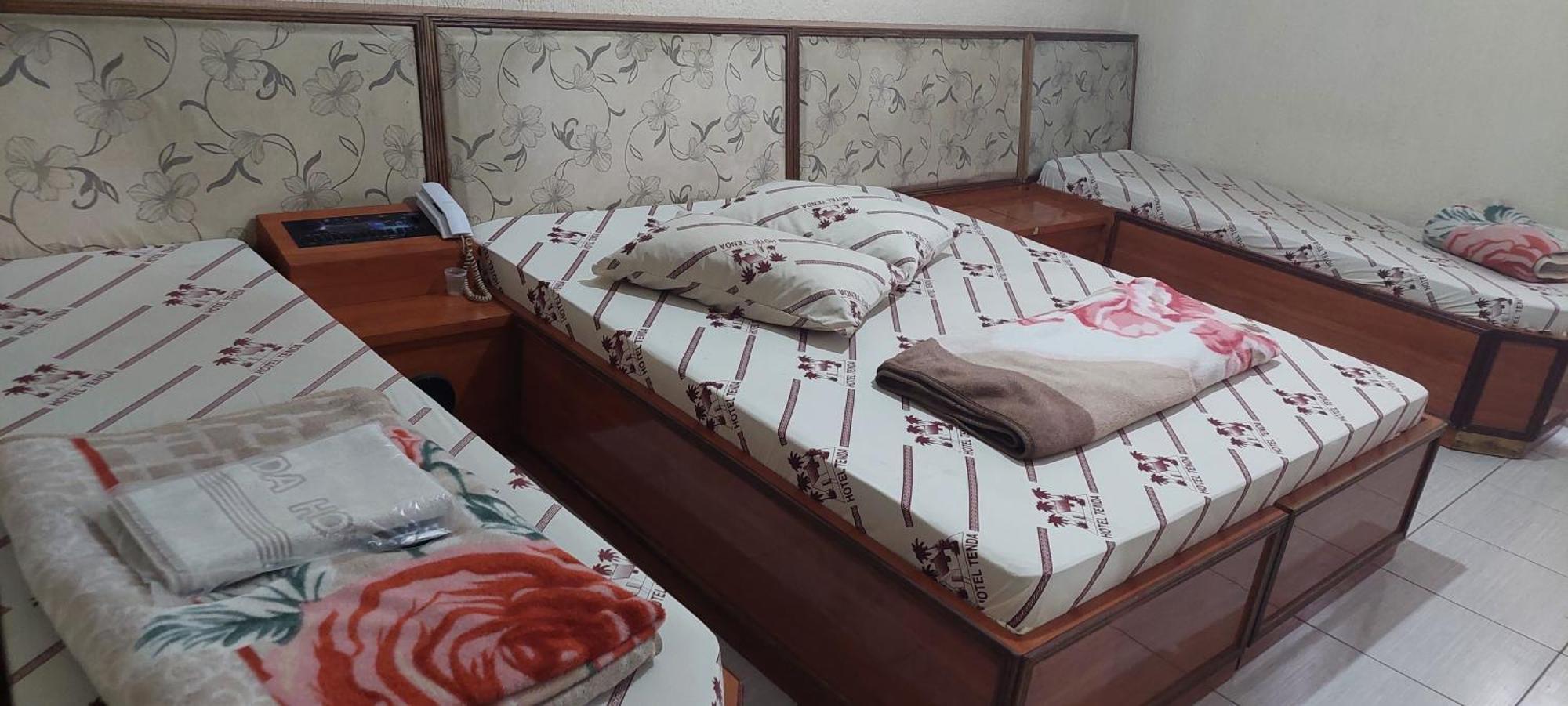 Hotel Tenda 2 Гуарульюс Экстерьер фото